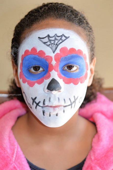 easy-skull-candy-makeup-tutorial-40_10 Easy skull candy make-up tutorial