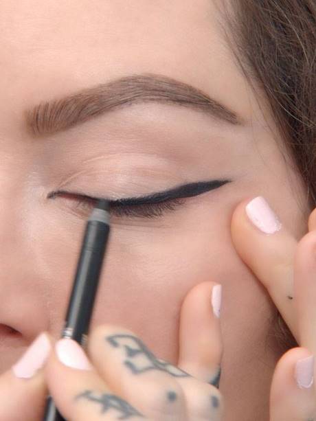 wing-eye-makeup-tutorial-gel-21_9 Wing eye make-up tutorial gel