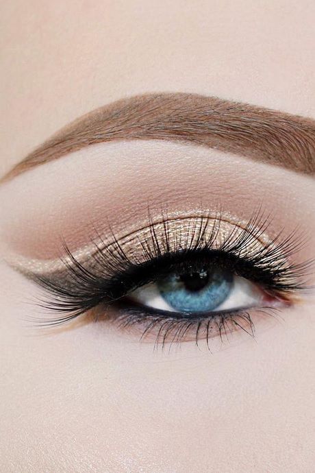 blue-eyes-makeup-tutorial-2023-87_2 Blauwe ogen make-up tutorial 2023