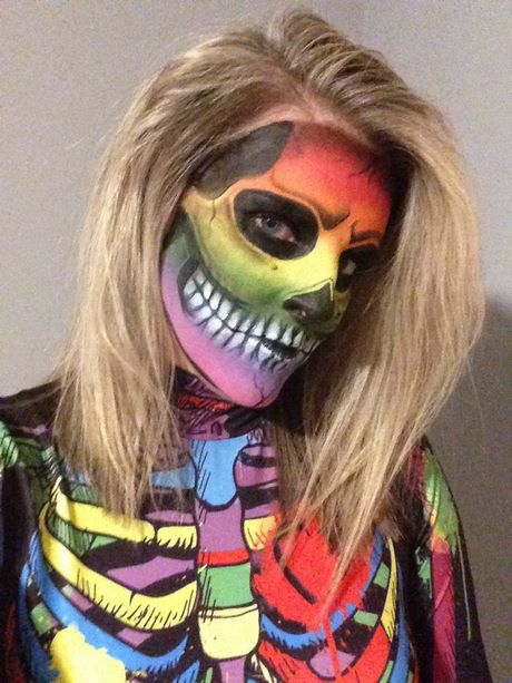 colorful-skeleton-makeup-tutorial-80_4 Kleurrijke skeleton make-up tutorial