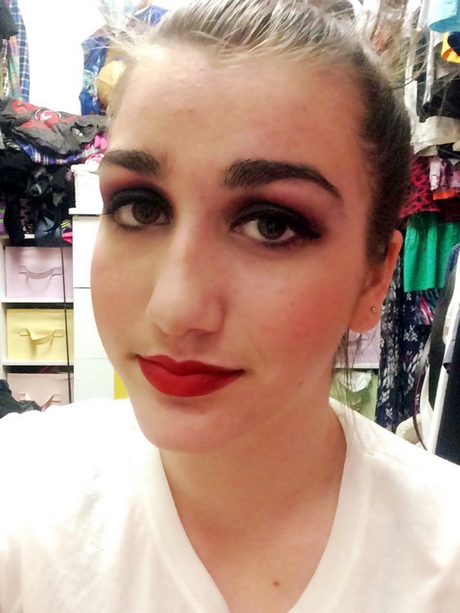 dark-red-makeup-tutorial-25_17 Donker rode make-up tutorial