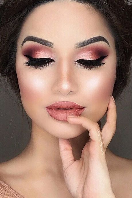 mac-makeup-tutorial-for-beginners-2023-93_4 Mac make-up tutorial voor beginners 2023