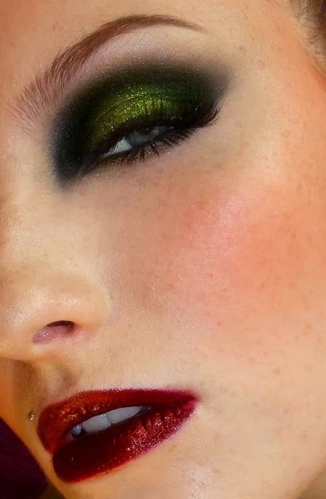 red-and-green-makeup-tutorial-91_10 Rode en groene make-up tutorial