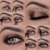 Oogschaduw make-up tutorial stap voor stap foto  s