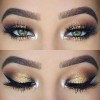 Gold eye make-up les voor groene ogen