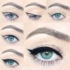 Gevleugelde oogmakeup tutorial Vloeibare eyeliner