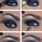 Hoe om oog make-up te dragen