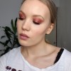 Rode oogschaduw make-up tutorial