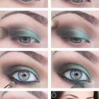 Dramatische oog make – up tutorial voor blauwe ogen