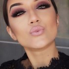 Glamoureuze paarse smoky eye make-up tutorial