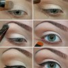 Natuurlijke oog make – up tutorial voor groene ogen