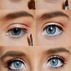 Donkere make – up tutorial voor blauwe ogen