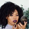 Zwarte lippenstift make-up tutorial
