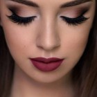 Blauwe ogen make-up tutorial voor prom