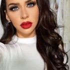 Carli bybel gezicht make-up tutorial