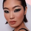 Neutrale oog make-up tutorial voor donkere huid