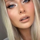 Zilveren make-up tutorial voor bruine ogen