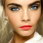 Make-up tutorials voor blauwe ogen