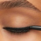 Zwart-wit smokey eye make-up tutorial