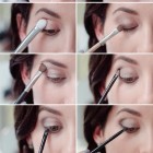 Plum make-up tutorial